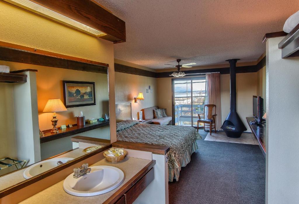 Islands Inn Anacortes Room photo